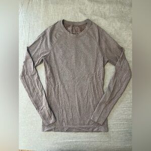 FIGS Salta Seamless Longsleeve Underscrub, Smokey Taupe, XS, Excellent Condition